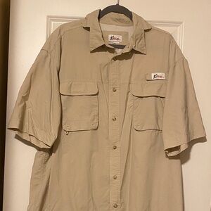 World Wide Sportsman khaki short sleeve shirt
